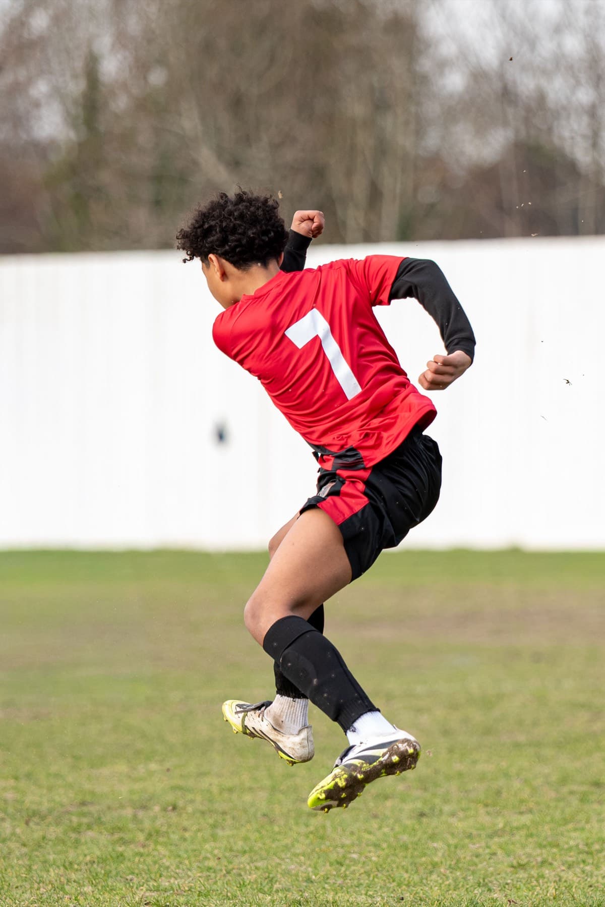 Lions attacking move during the Chipstead match at Peaches Close